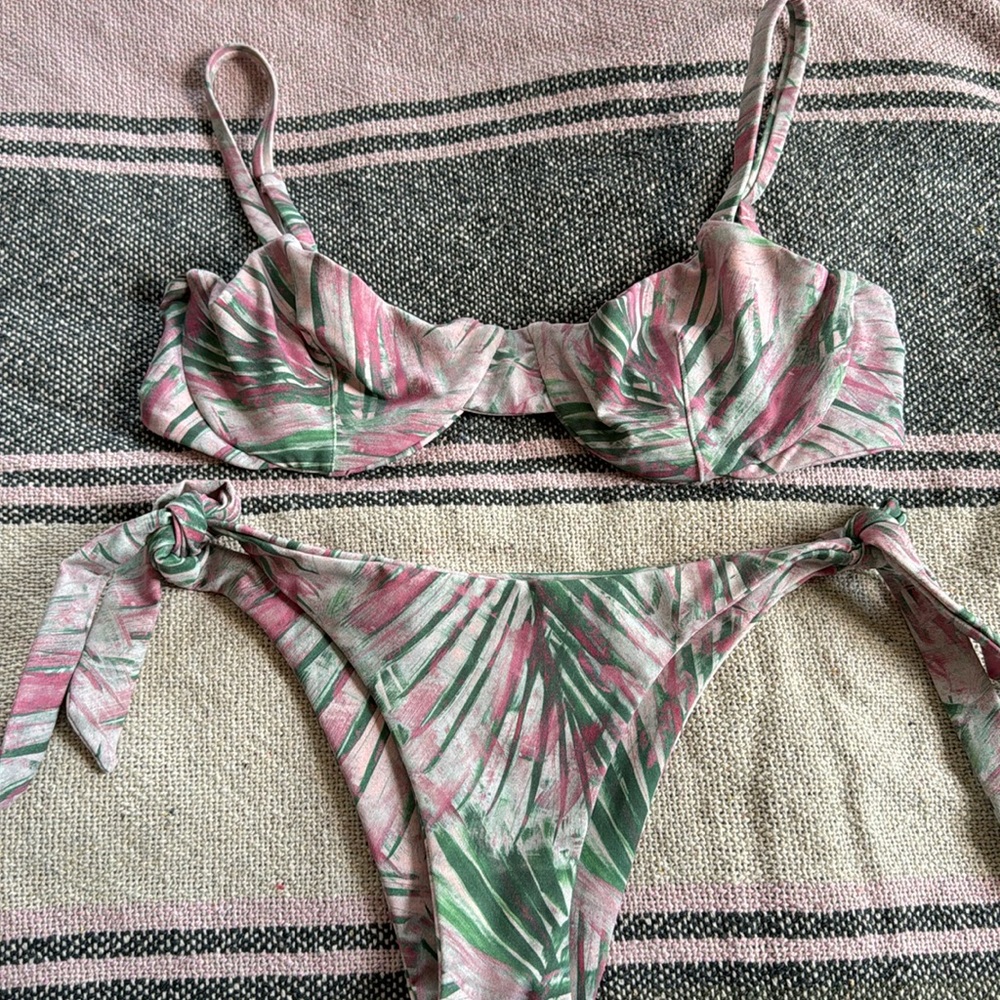 LVHR woman-owned So-Cal brand bikini